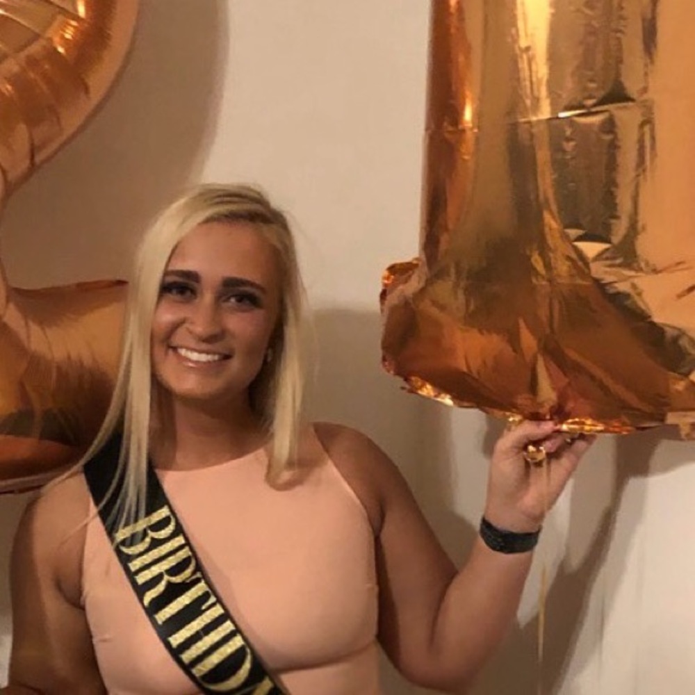 Meet your Posher, Kaitlyn